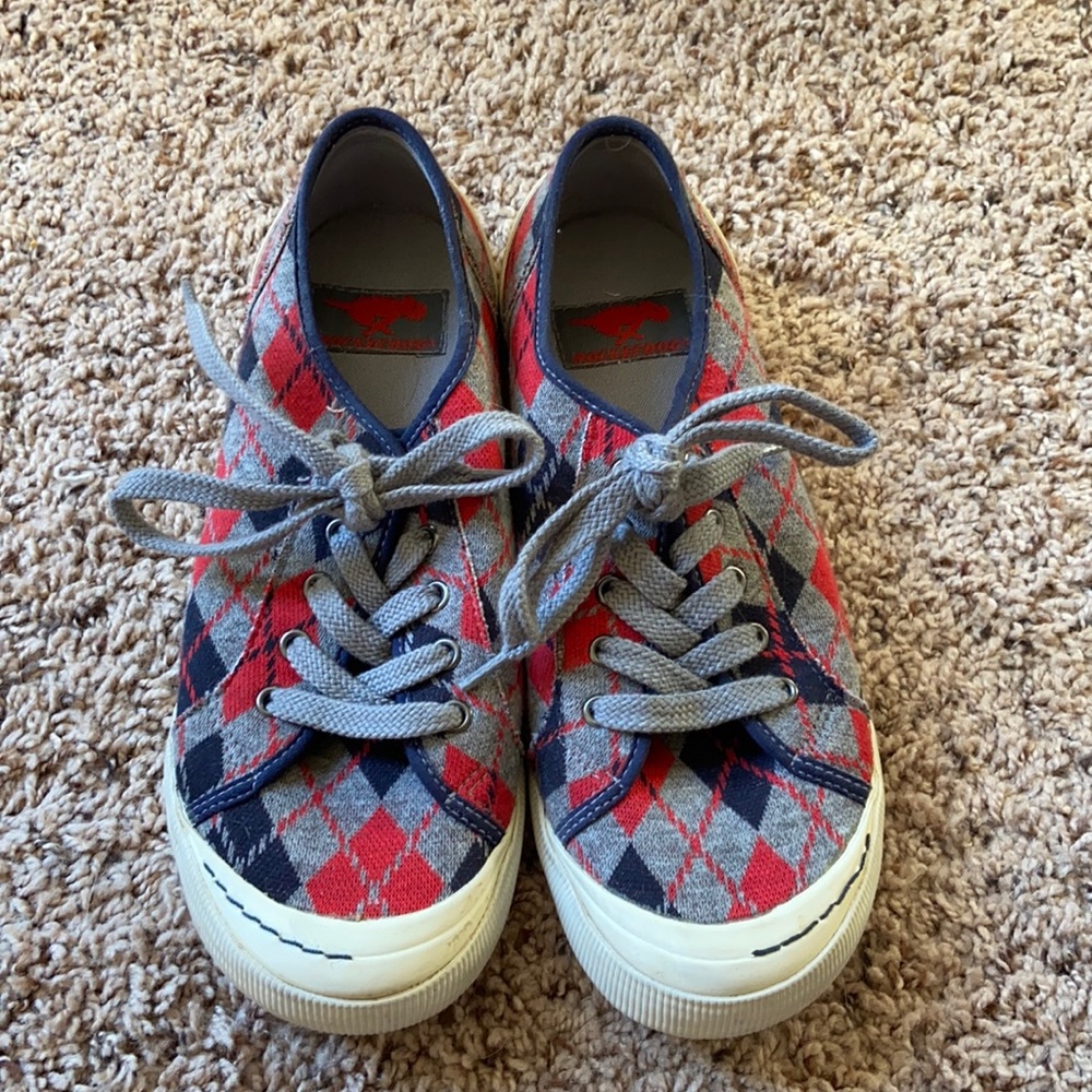 Rocket Dog sneakers!